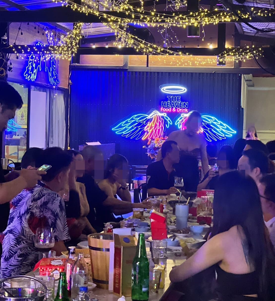 เซ้งร้านอาหาร-นั่งชิล ปากเกร็ด ถนนราชพฤกษ์ มีเครื่องดนตรีพร้อม รายได้ดีมาก