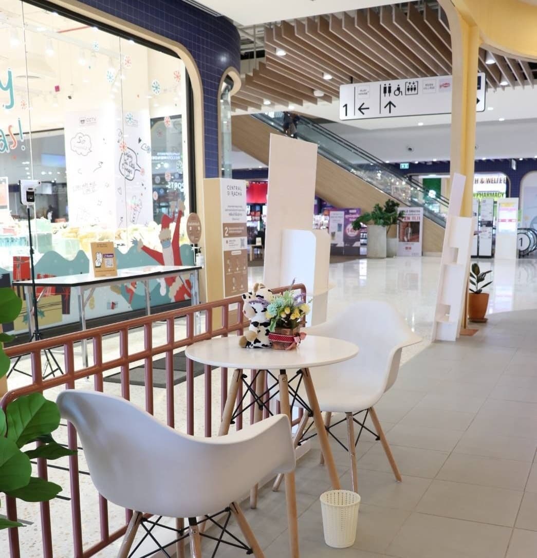เซ้งด่วน ร้านชานมไข่มุก ในห้างเซ็นทรัล ศรีราชา ใกล้ร้าน Moshi Moshi ชั้น1 ติดทางเข้า-ออก