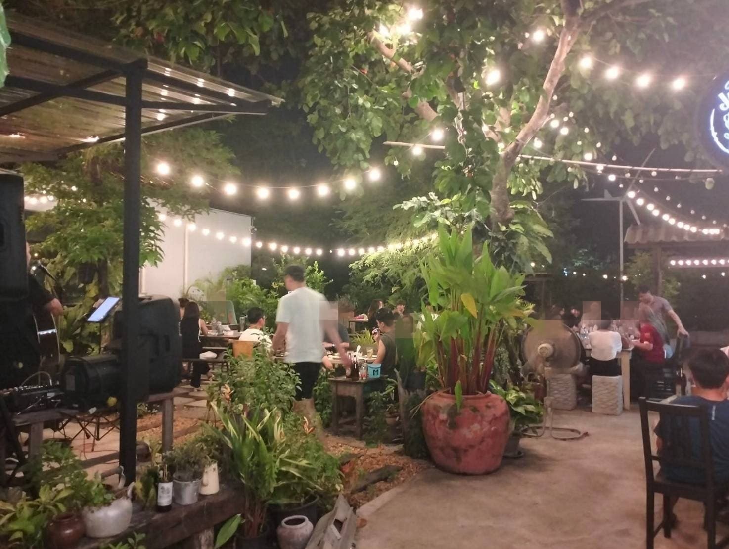 เซ้งบาร์เบียร์-ร้านอาหาร ตลิ่งชัน จอดรถง่าย เดินทางสะดวก พร้อมระบบและอุปกรณ์