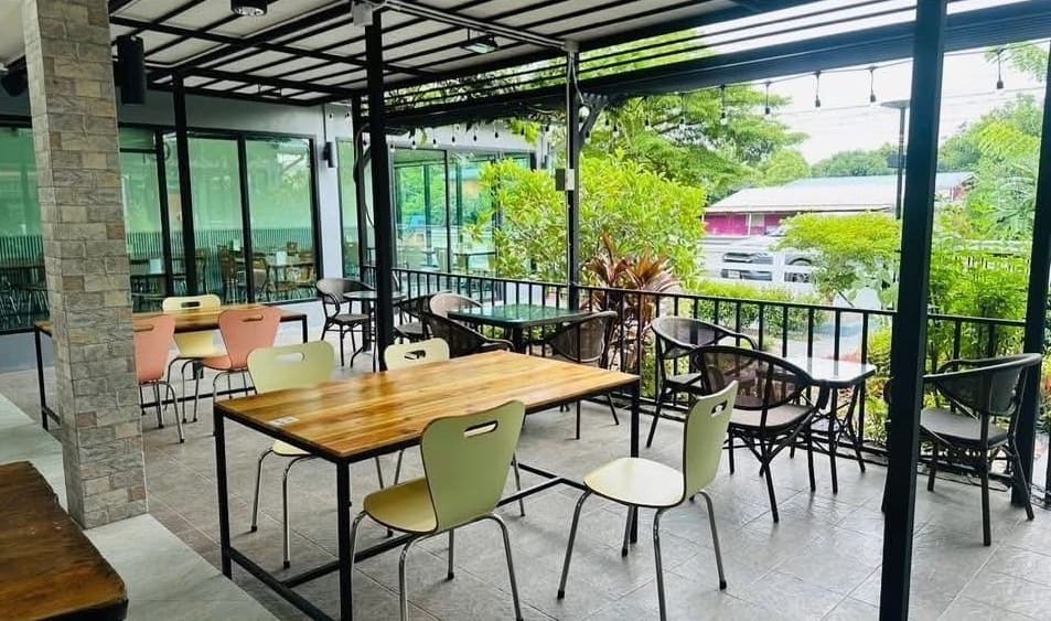 เซ้งร้านอาหาร คาเฟ่ มีริมน้ำด้านหลัง สมุทรปราการ แพรกษาใหม่ ติดหมู่บ้านเยอะ มีที่จอด