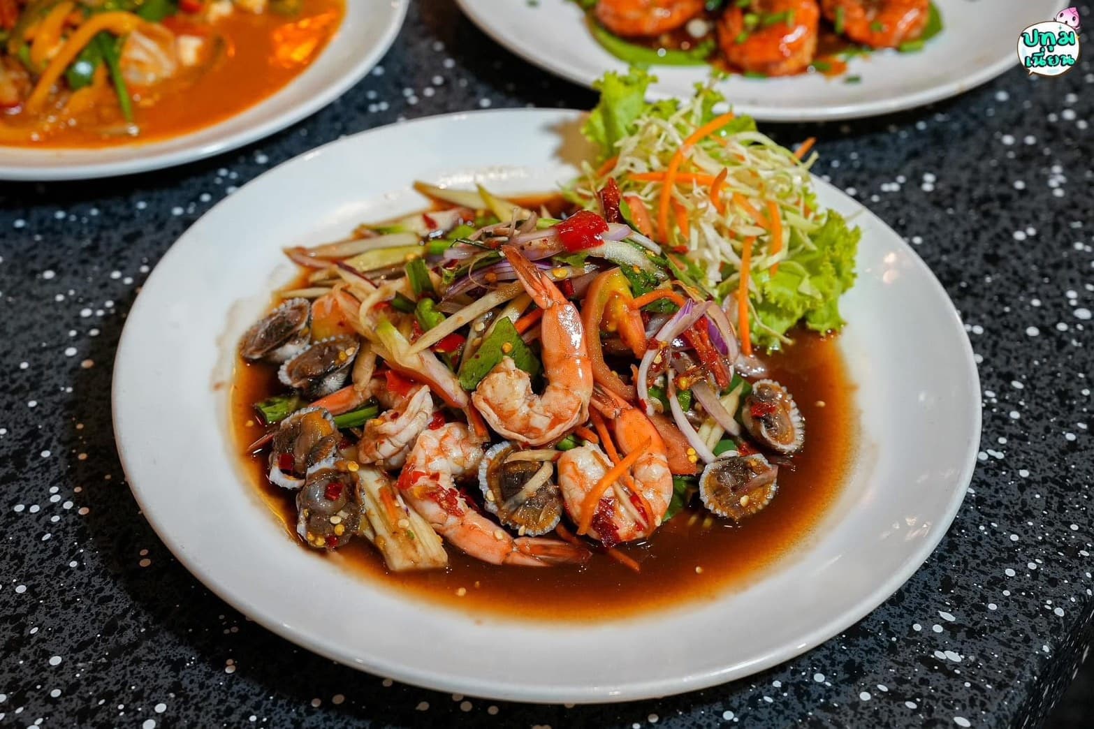 เซ้งด่วน ร้านอาหารไทย-อีสาน ลำลูกกาคลอง 7 ปทุมธานี เปิดมา 7 ปี มีฐานลูกค้าเก่าเยอะ มีพื้นที่จอดรถหลั