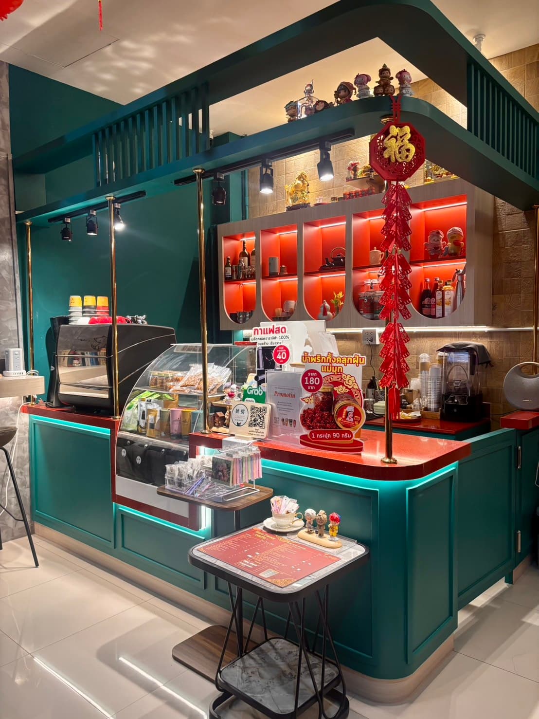 เซ้ง Hostel พร้อมร้านกาแฟ ในเมืองทองธานี มีฐานลูกค้าเดิม และรีวิวดี