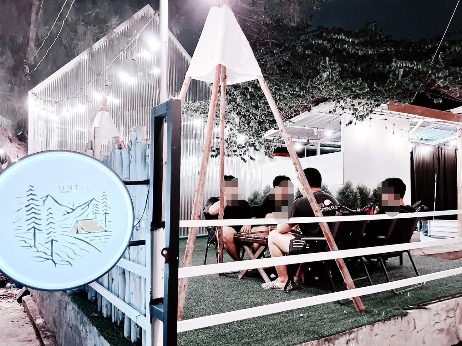 เซ้งร้านร้านนั่งชิล + ดนตรีสด คลองกุ่ม ใกล้แหล่งออฟฟิศ มีลูกค้าประจำ ดูบอล ฟังเพลง