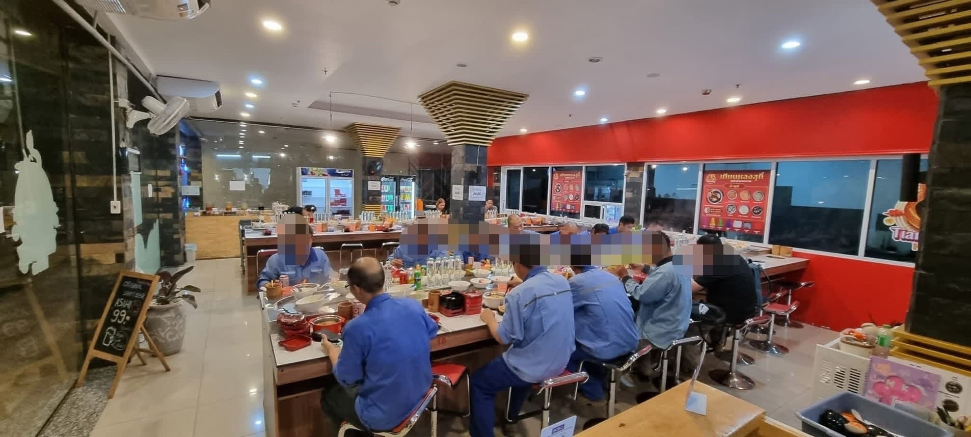 เซ้งร้านชาบูหมาล่า-สายพาน ติดถนนบางนา-ตราด ใต้โรงแรมชัย บางบ่อ ใกล้ๆมีหอพักจำนวนมาก